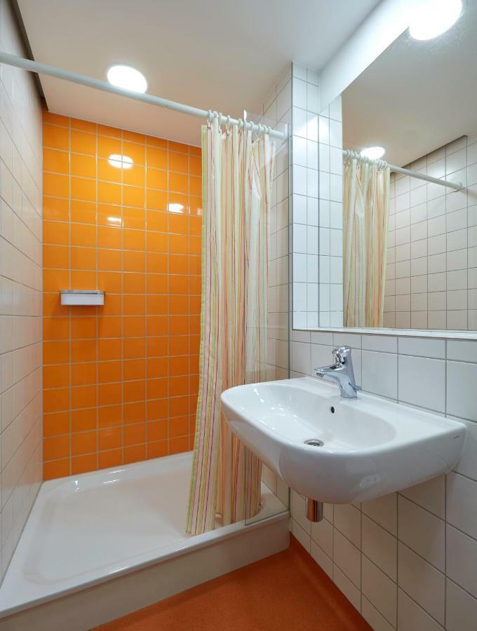 Youth Hostel Esch/Alzette Kültér fotó